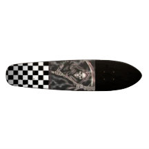 moissonneuse checkered planches à roulettes customisées