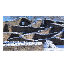mornin d'hiver à la ruine aztèque avec des murs de cartes de visite personnelles