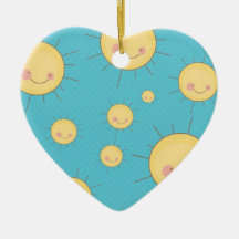 motif ensoleillé des soleils de kawaii heureux ornement