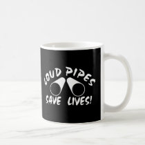 Noir bruyant de tuyaux tasses