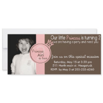 Notre petite princesse tourne 2 invitation personnalisée