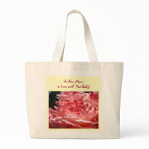 Nouvelle maman dans l'amour avec son bébé ! roses 