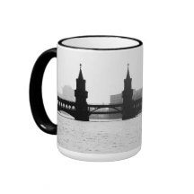 Oberbaumbrücke de Berlin noir de Weis Mugs À Café