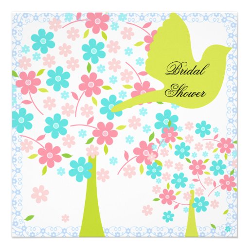 Oiseau et invitation nuptiale se développante de d