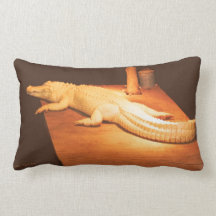 Oreiller d'alligator albinos