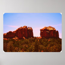 Paires de montagnes rouges affiche