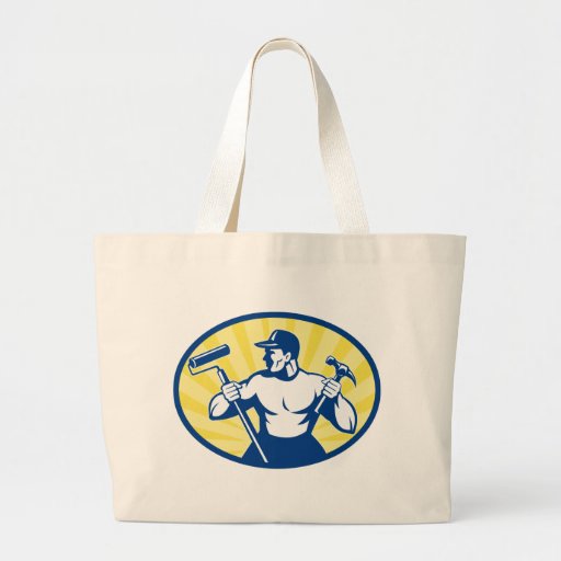 peintre de charpentier avec le rouleau et le marte sacs en toile