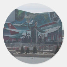Peinture murale de Northwest Airlines sur un bâtim Autocollant Rond