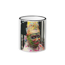 Perforation de corps mug