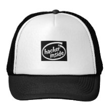 pirate informatique à l'intérieur casquettes de camionneur