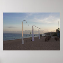 Plage de Bali au crépuscule Affiches