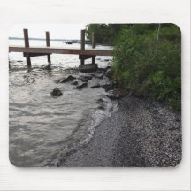 Plage rocheuse de lac Cayuga Tapis De Souris