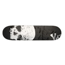 Planche à roulettes grunge de crâne