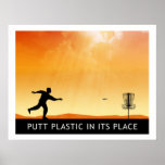 Plastique de putt dans son endroit posters