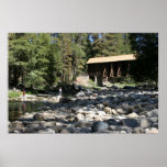 Pont couvert de Wawona en parc national de Yosemit Affiche