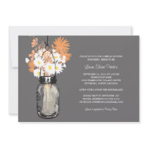 Pot et fleurs sauvages de maçon nuptiales de douch