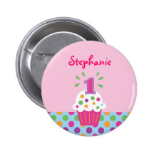 Premier bouton d'anniversaire de petit gâteau badge avec épingle