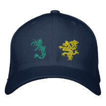 Quand les dragons luttent casquette de baseball brodée