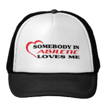 Quelqu'un dans l'accord m'aime T-shirt Casquette