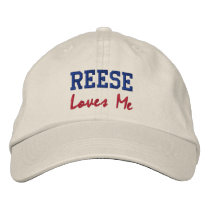 Reese m'aime a brodé le chapeau/chapeau nommés