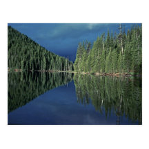 Réflexions sur un lac carte postale