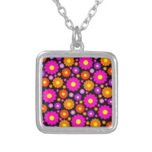 Rétro collier de marguerites