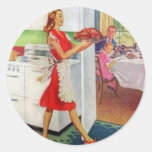 Retro Huisvrouw op Thanksgiving Ronde Sticker