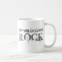 Roche de féministes tasse