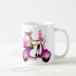 Rose mignon de tasse de fille de scooter de petit 