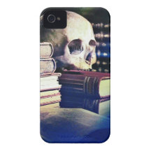 Schedel en werktijdboek op giften, kleding, en kaa iPhone 4 case