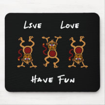 Singe vivant d'amour tapis de souris