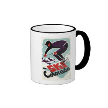 Skieur noir et par pourpre vêtu mugs à café