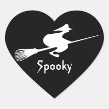 Sorcière de Halloween sur l'étiquette noire de cad Autocollant En Cœur
