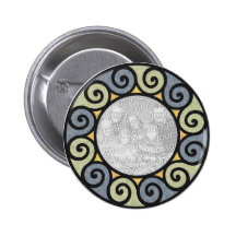 Sun se développe en spirales jaune fait sur comman badges