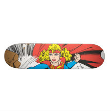 Supergirl vernietigt Kei Skate Deck