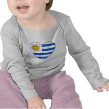 T-shirt de coeur de drapeau de l'Uruguay