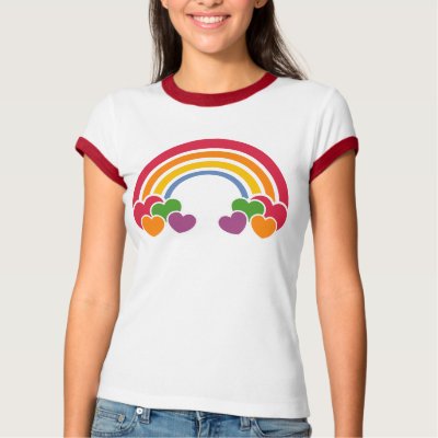 T-shirt de coeurs de n d'arc-en-ciel des années 80 par teeboutique