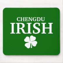 T-shirt irlandais fait sur commande fier de ville  tapis de souris