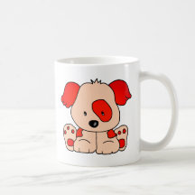 Tache de rouge du chiot de l'enfant de tasse