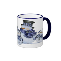tasse de famille de bonhomme de neige