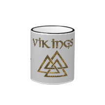 Tasse de la triangle d'Odin
