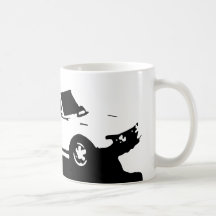 Tasse de Saab 99 Turbo - noircissez sur la lumière