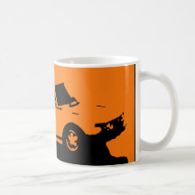 Tasse de Saab 99 Turbo - orange sur l'obscurité