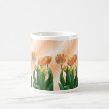 Tasse de tulipes de pêche