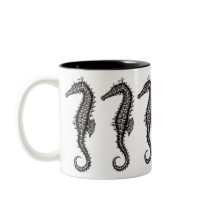 Tasse noire et blanche d'art de dessin graphique d