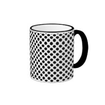 Tasse noire et blanche de point