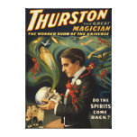 Thurston de Grote Magische Schedel van de Holding  Canvas Prints