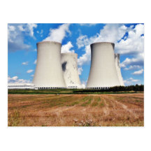 Tours de refroidissement d'une centrale nucléaire carte postale