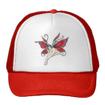 Transportez en bac les chemises, les chapeaux et l casquette