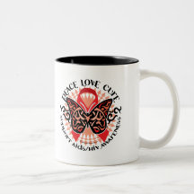 Tribal 2 de papillon d'AIDS/HIV Tasse